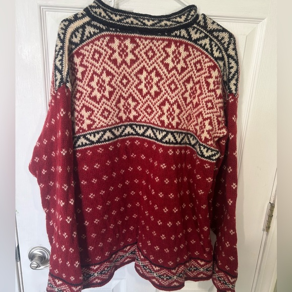 L.L. Bean Vintage Men’s Large red Nordic Fair Isle wool-blend sweater 1/4 button - Picture 9 of 13